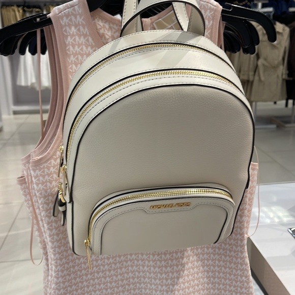 Michael Kors Jaycee Medium Logo Backpack
Light Cream - Picture 12 of 16